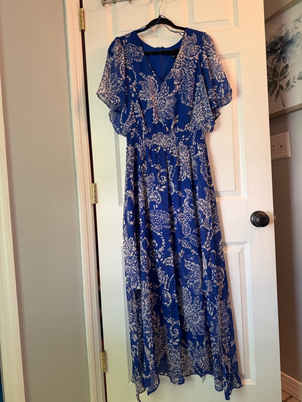 Blue Floral V-Neck Maxi Dress worn once. Great for weddings, parties, work